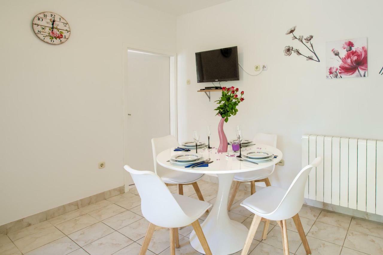 Apartman Paola Pula Exterior foto