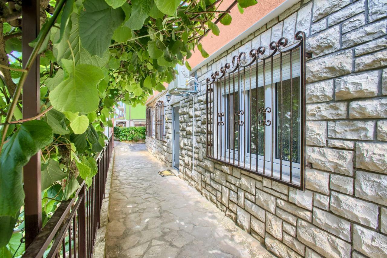 Apartman Paola Pula Exterior foto